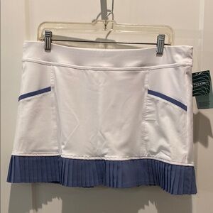 Inphorm Ladies Tennis/Golf Skort.  XL.  White w/Blueish Gray Trim.  White Shorts